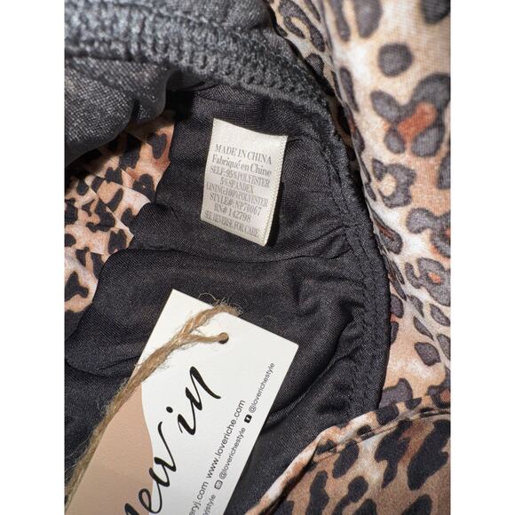 NEW IN Leapord Print Activewear Shorts in‎ Mocha size Small NEW - Picture 8 of 9